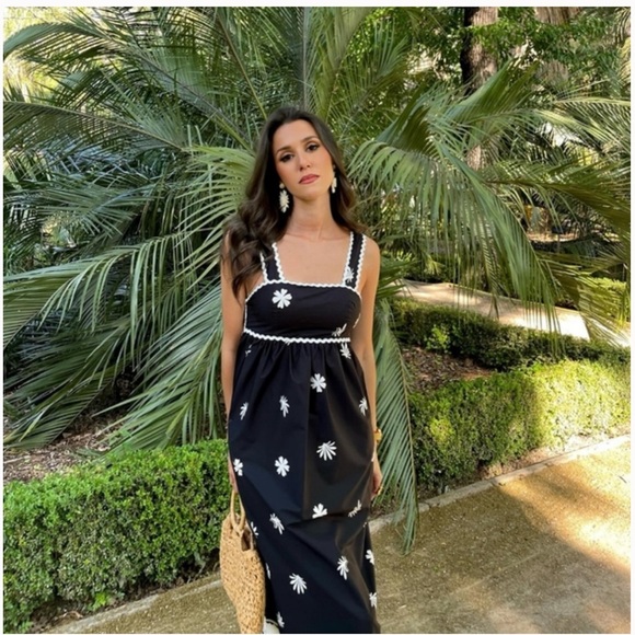 Zara Dresses & Skirts - Zara Printed Knotted Midi Dress Black Ecru SS24 Women’s Size M